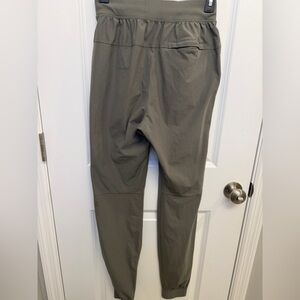 Lululemon Mens's ABC Warpstream Jogger Pants -olive green,XS